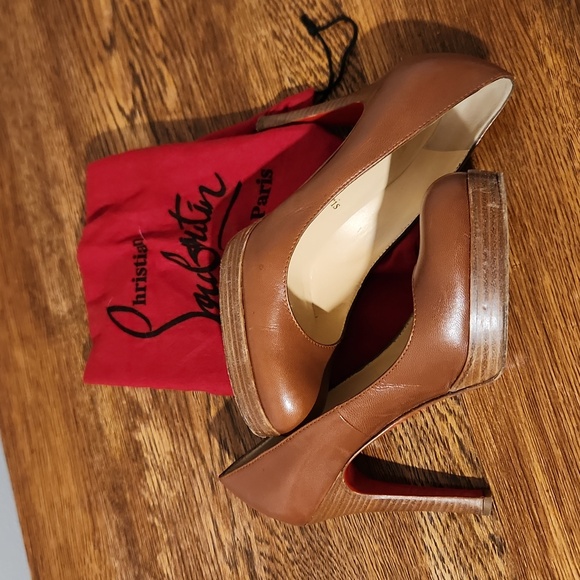 Women's christian Louboutin pumps - Picture 7 of 8
